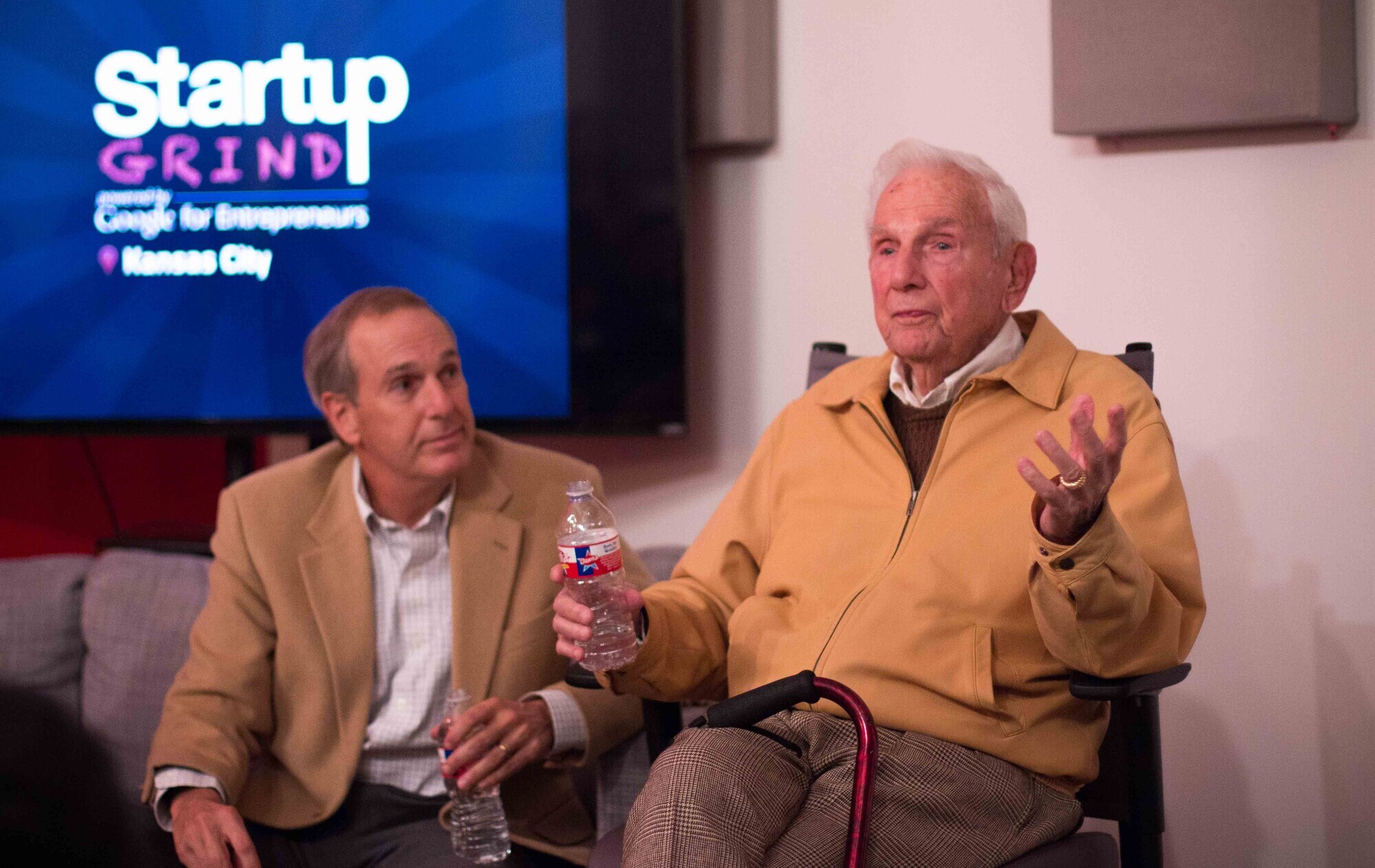 Henry Bloch, right, and his son, Tom Bloch, in 2015