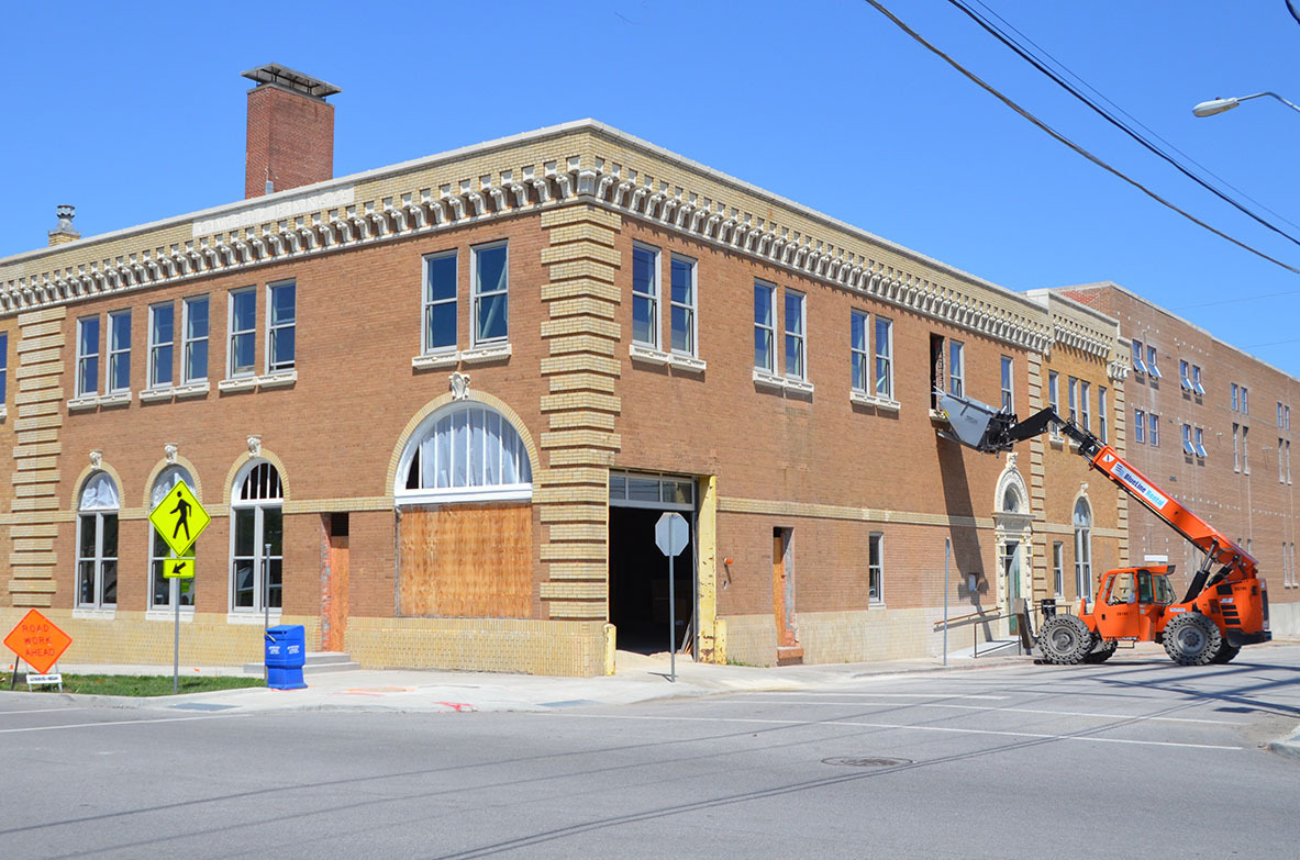 Wonder Shops and Flats