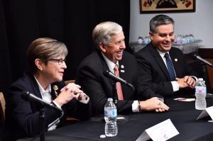 Govs. Laura Kelly, D-Kansas, and Mike Parson, R-Missouri