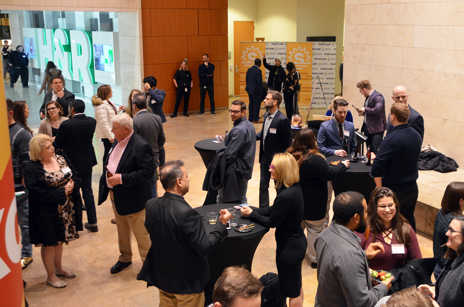 STW_2020_Happy_Hour_15