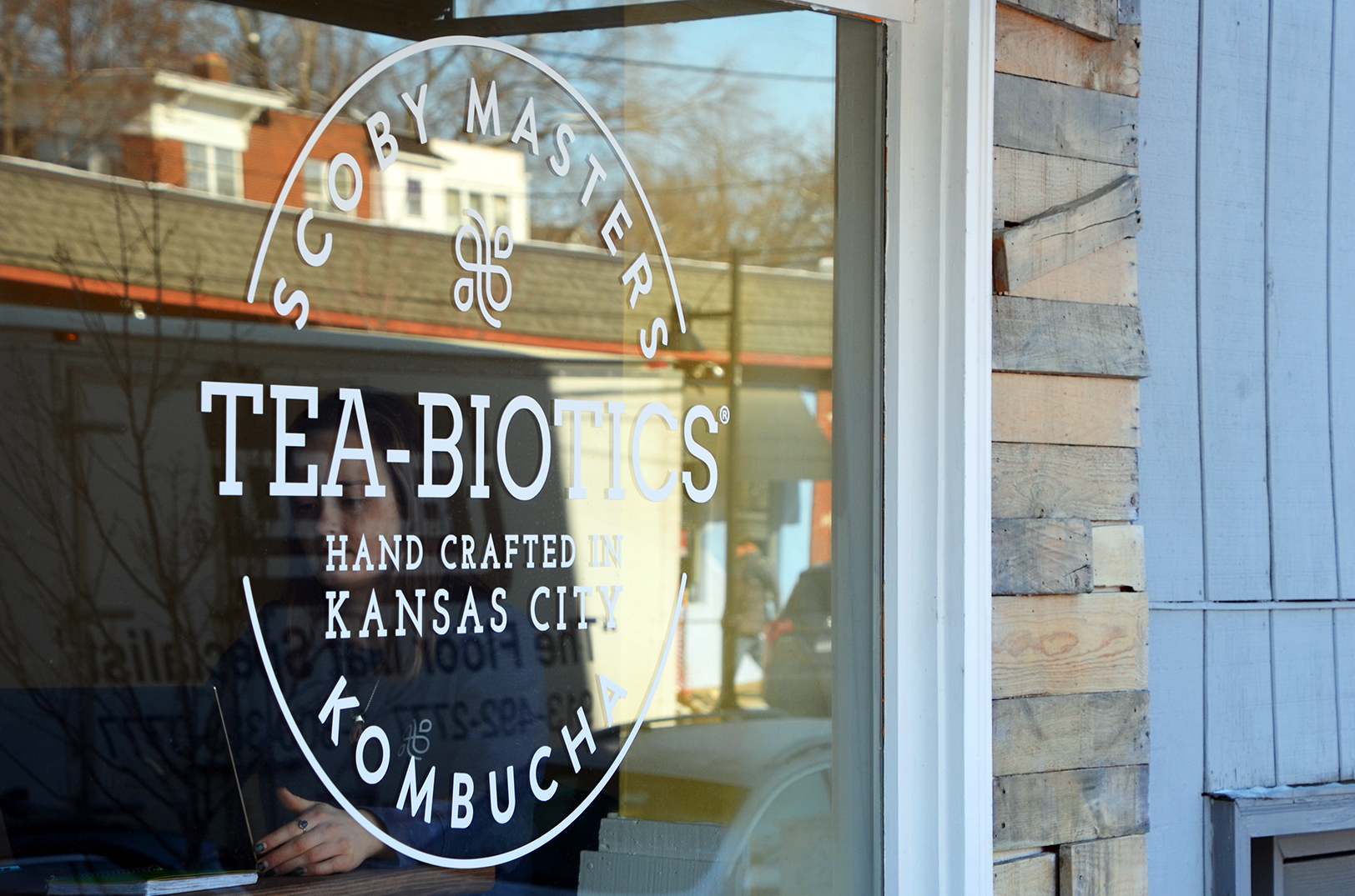 Tea-Biotics_Kombucha_39th_07