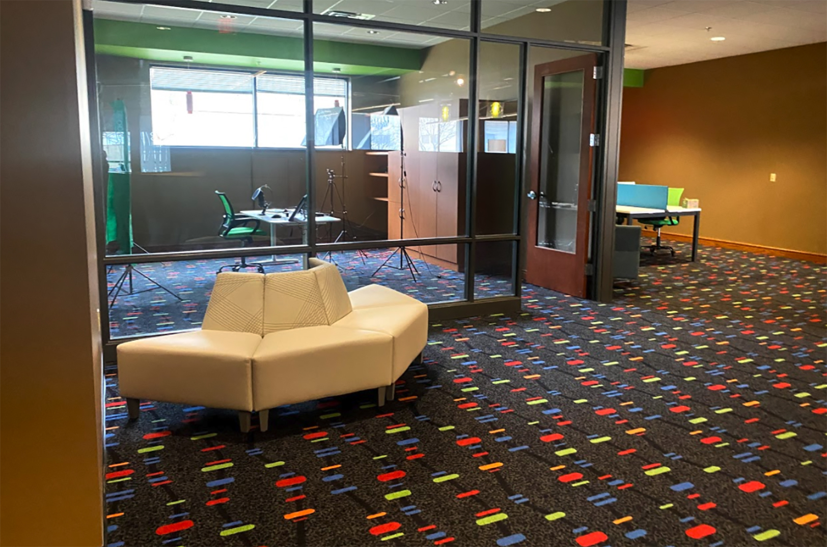 SnapIT_Solutions_office_05