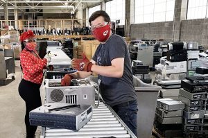 Connecting for Good; photos courtesy of Tom Esselman