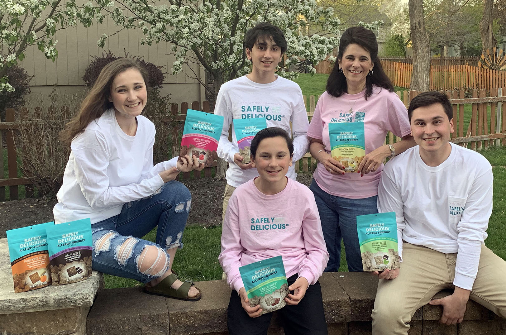 Lisa Ragan family, Safely Delicious