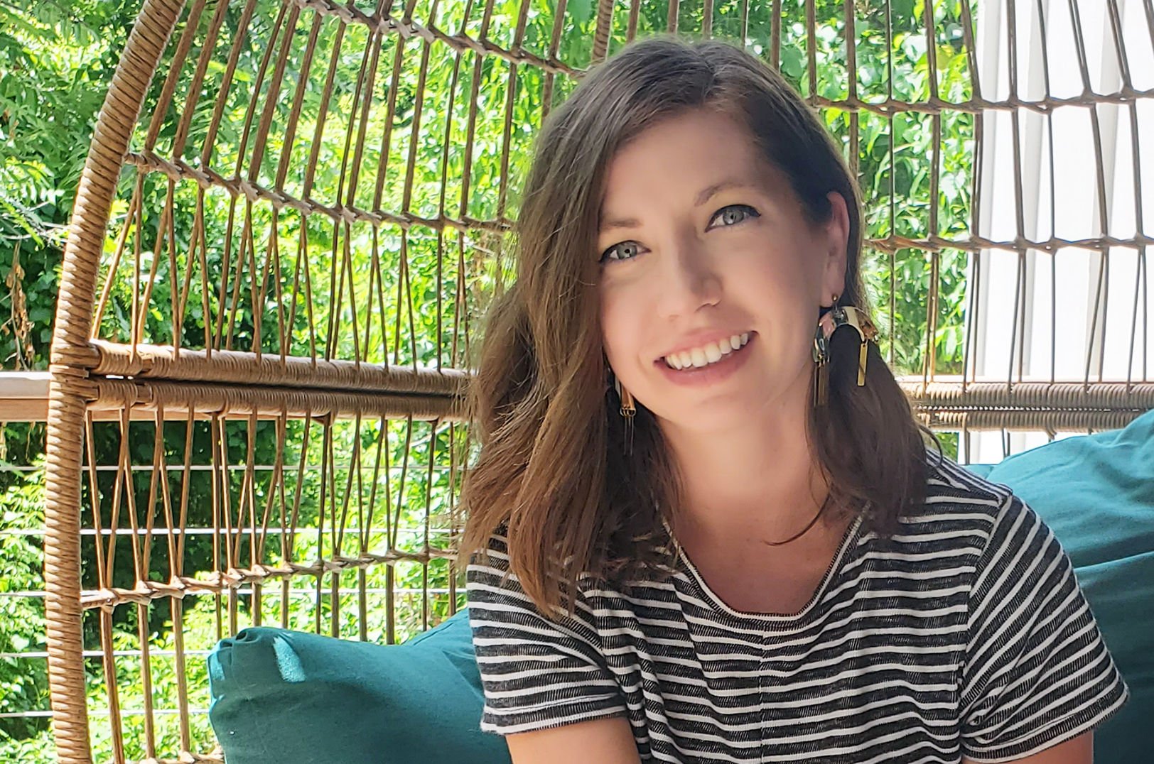 Sara Kharatyan, Crown & Heart