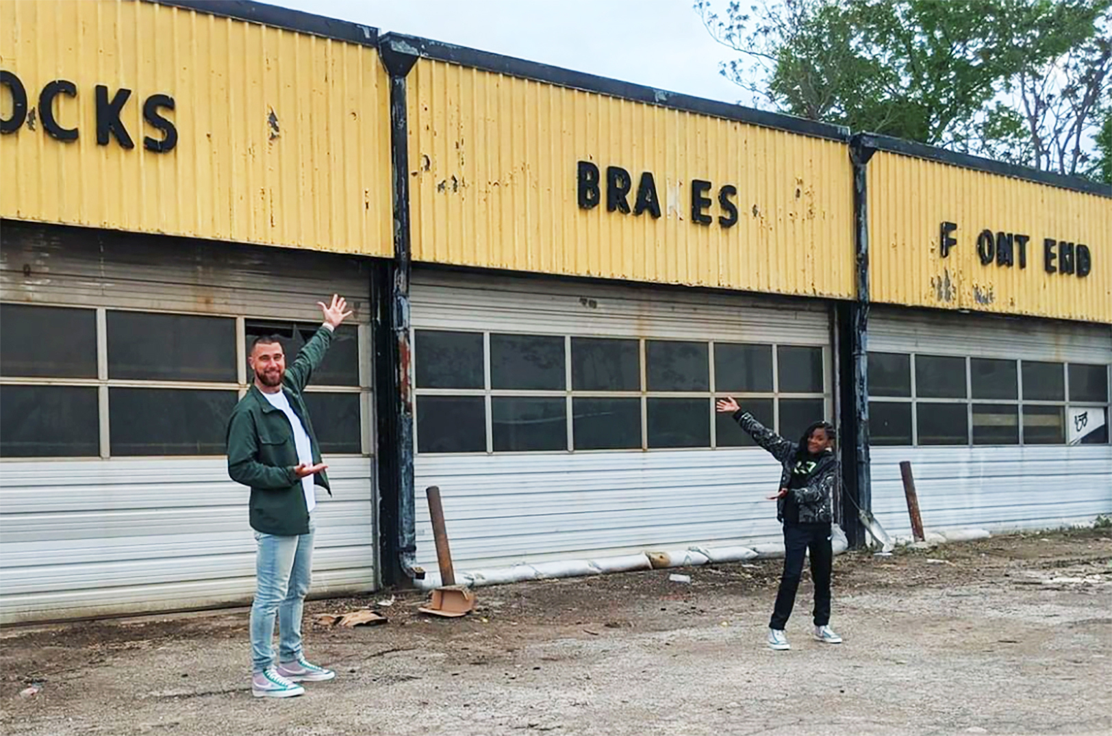 Travis Kelce and Operation Breakthrough student outside the future Ignition Lab, powered by Eighty-Seven & Running