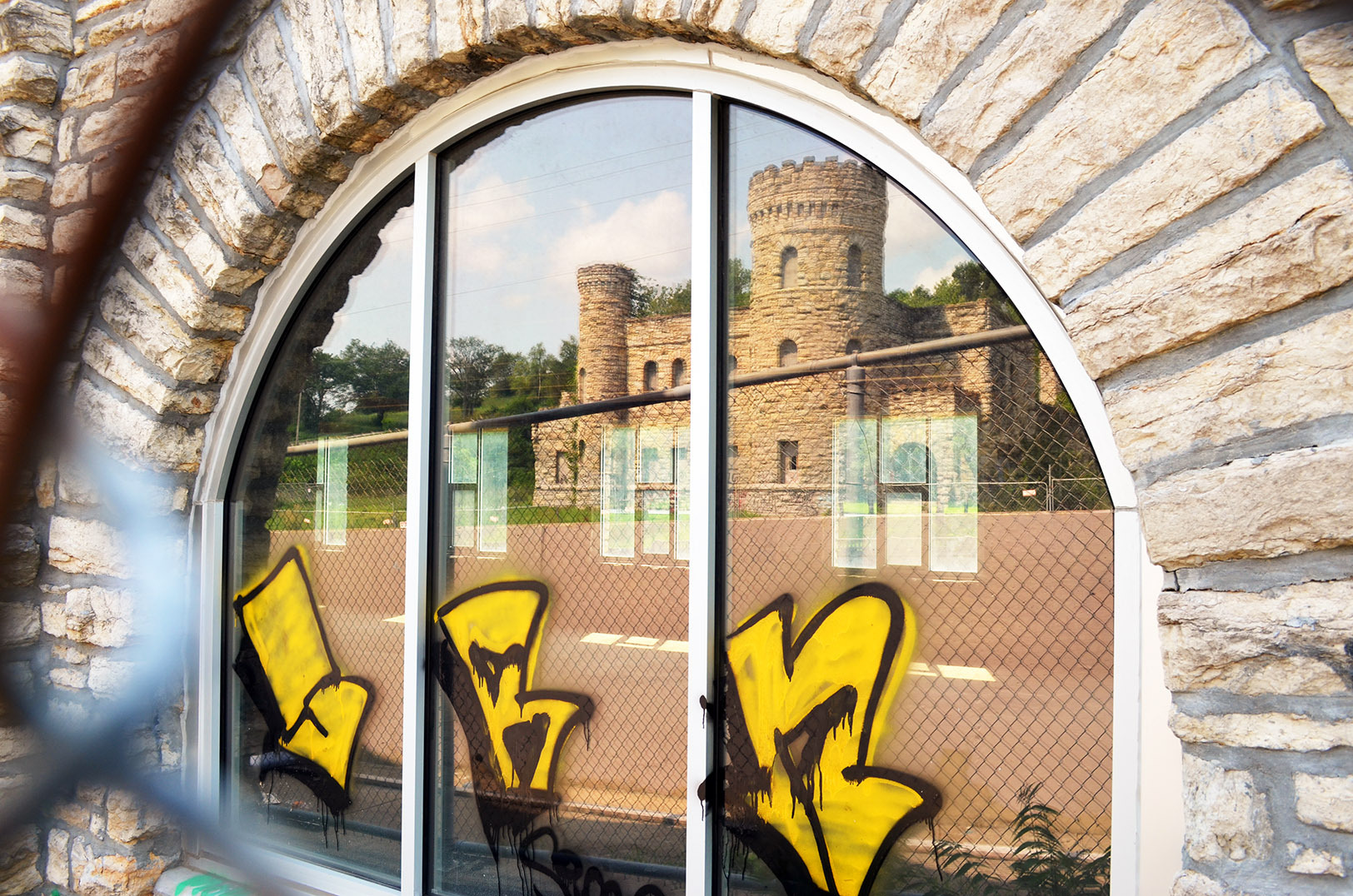 2000 Vine Street project