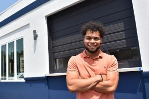 TJ Roberts, Kinship Cafe