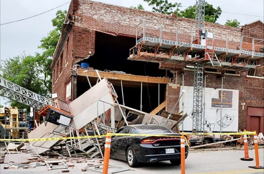 Laugh-O-Gram building near 31st and Troost early Saturday morning; Photo courtesy of Butch Rigby; CityScene KC