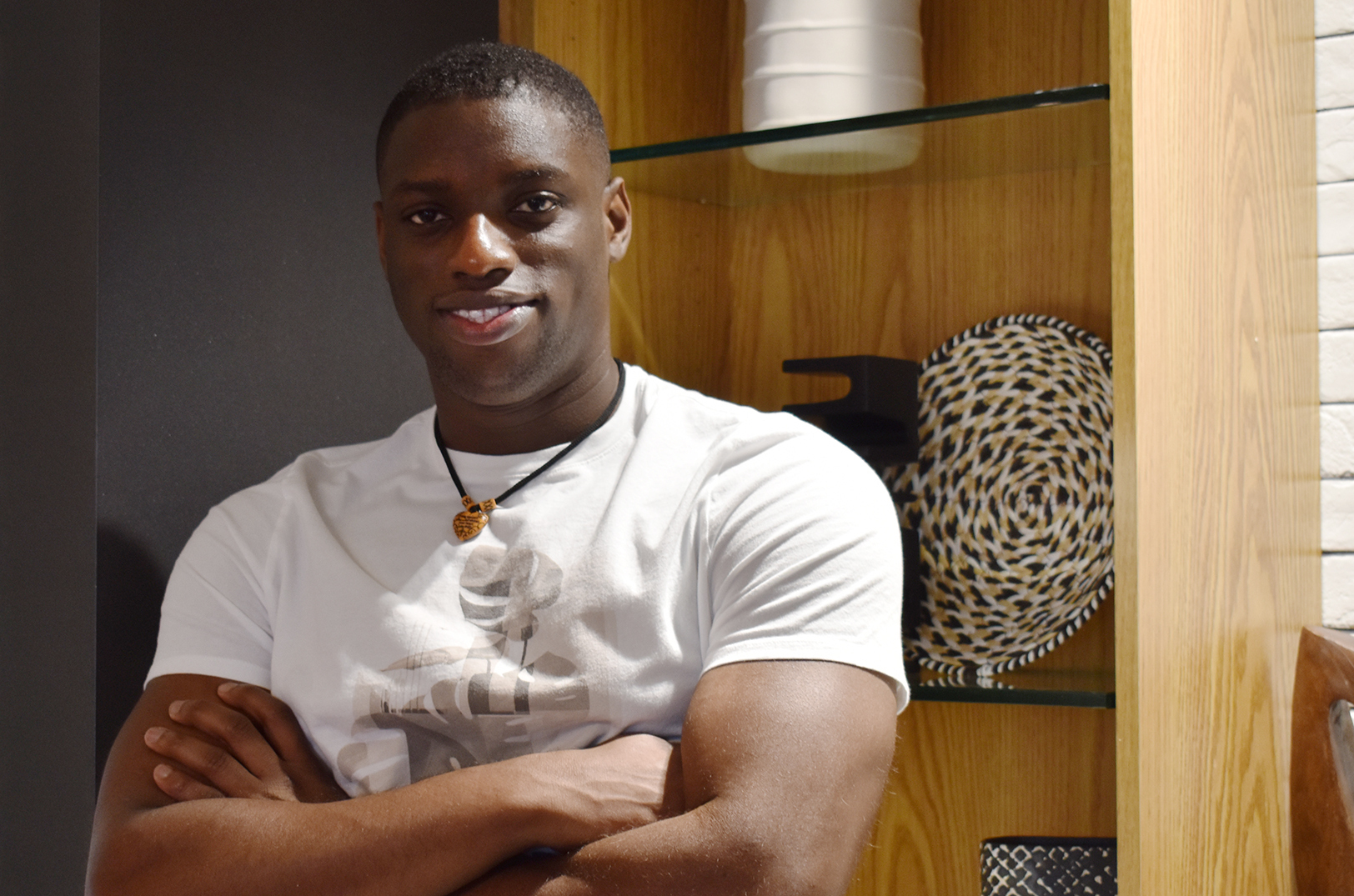 Valentine Osakwe Peep Connect 01 Valentine Osakwe, Peep Connect