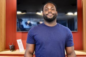 Zerryn Gines, Peep Connect