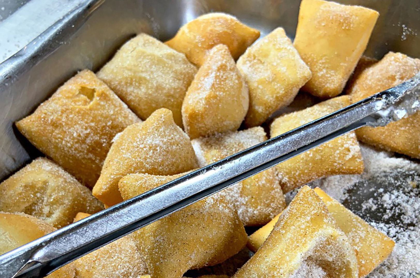 Don Chilitos sopaipillas 03 Sopaipillas from the now-closed Don Chilitos in Mission