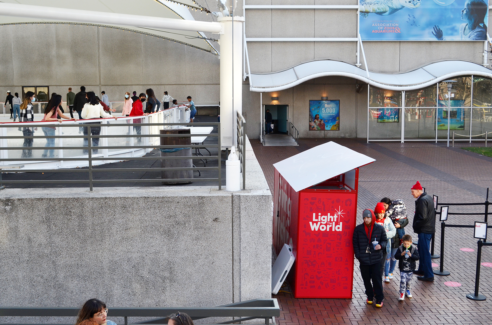 Giving Machines 04 Giving Machines KC at Crown Center