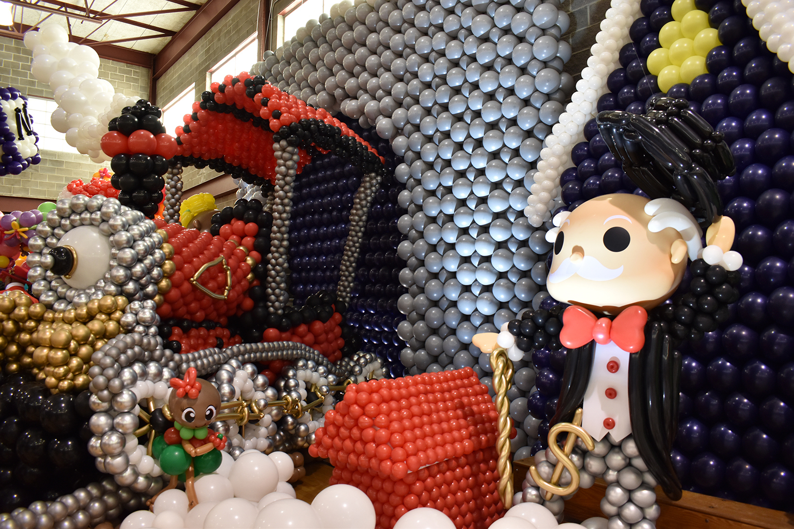 Big Balloon Build 09