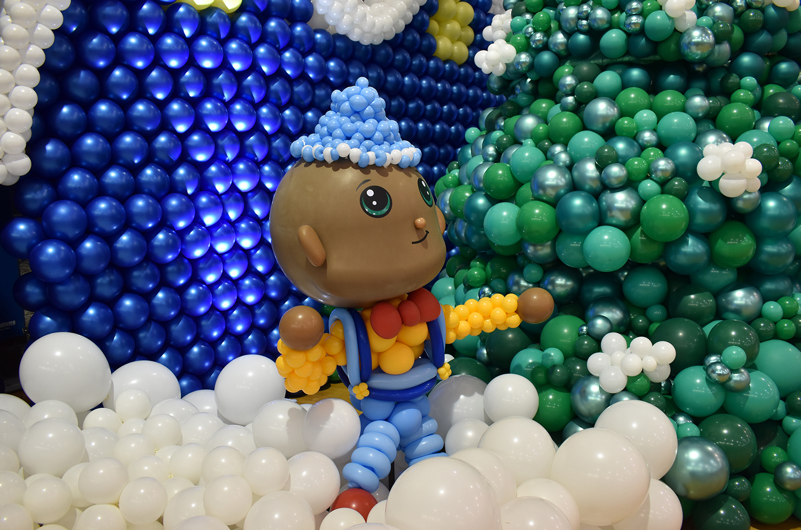 Big Balloon Build 11