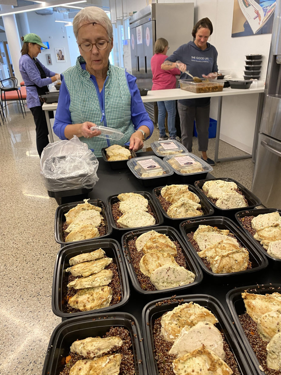 volunteers packing meals 3