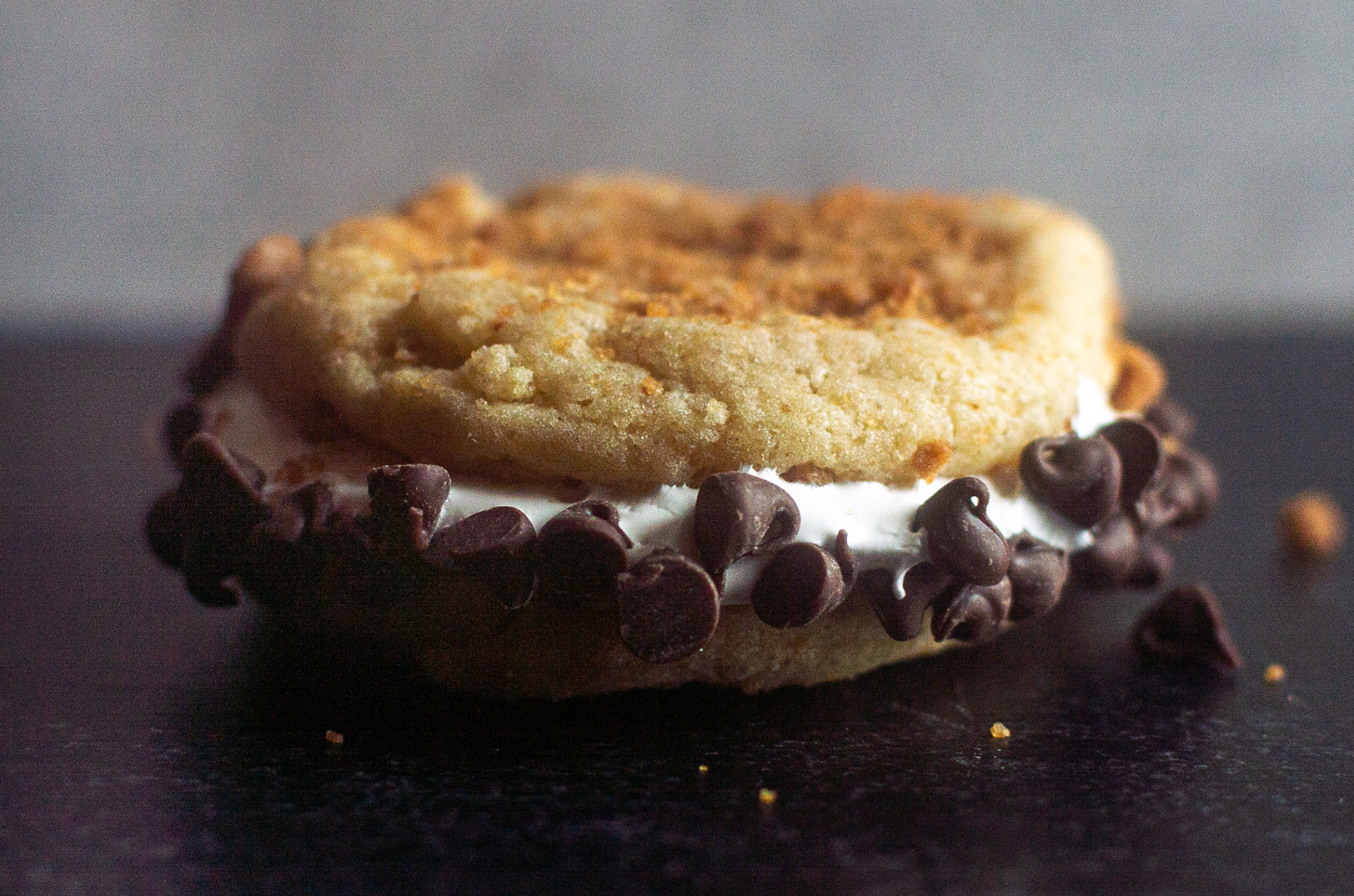 Bananagraham cookie by Outliers Baked Goods