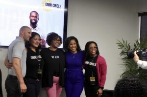 Omni Circle Group 08