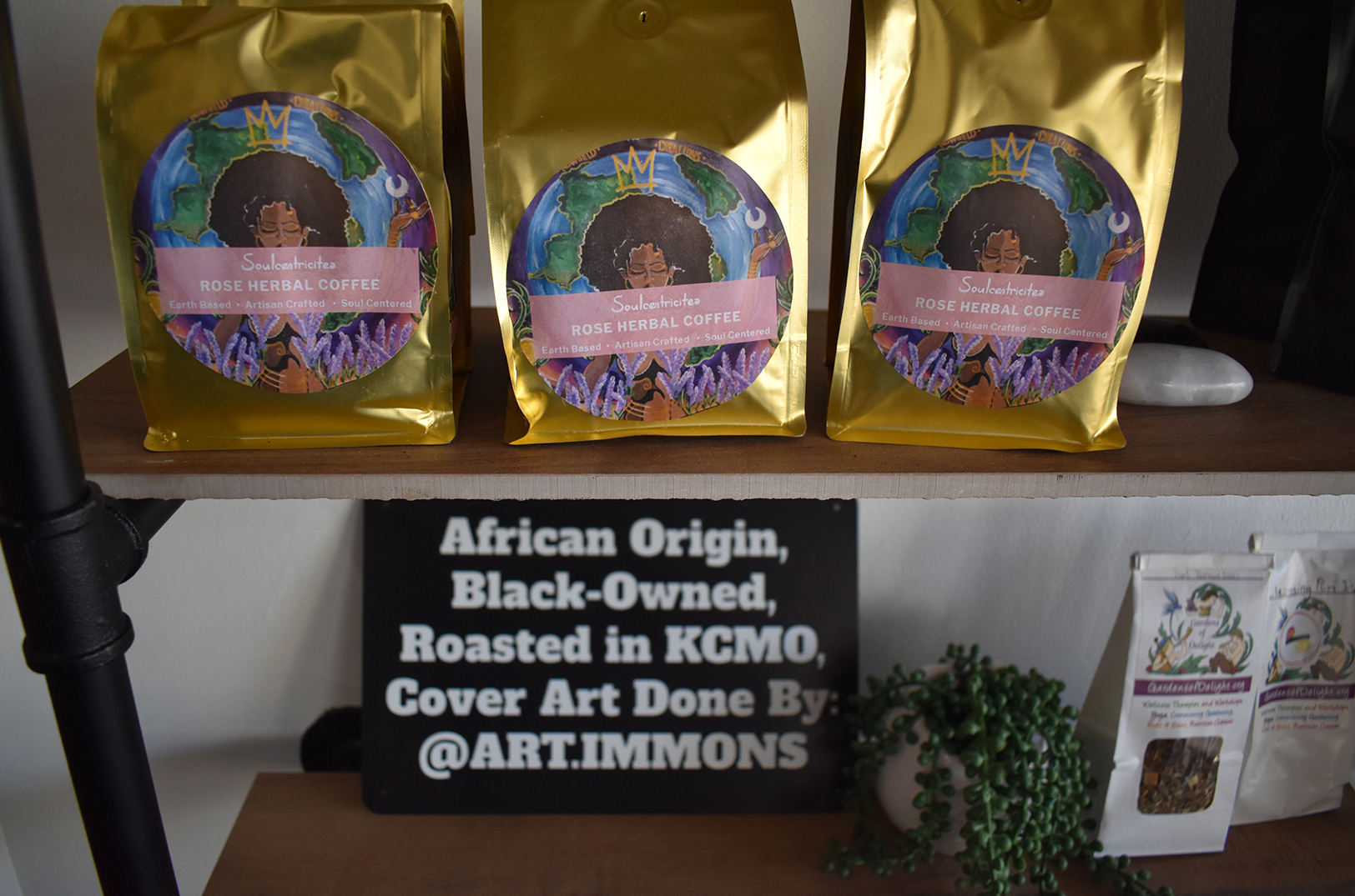 Equal Minded Cafe 06