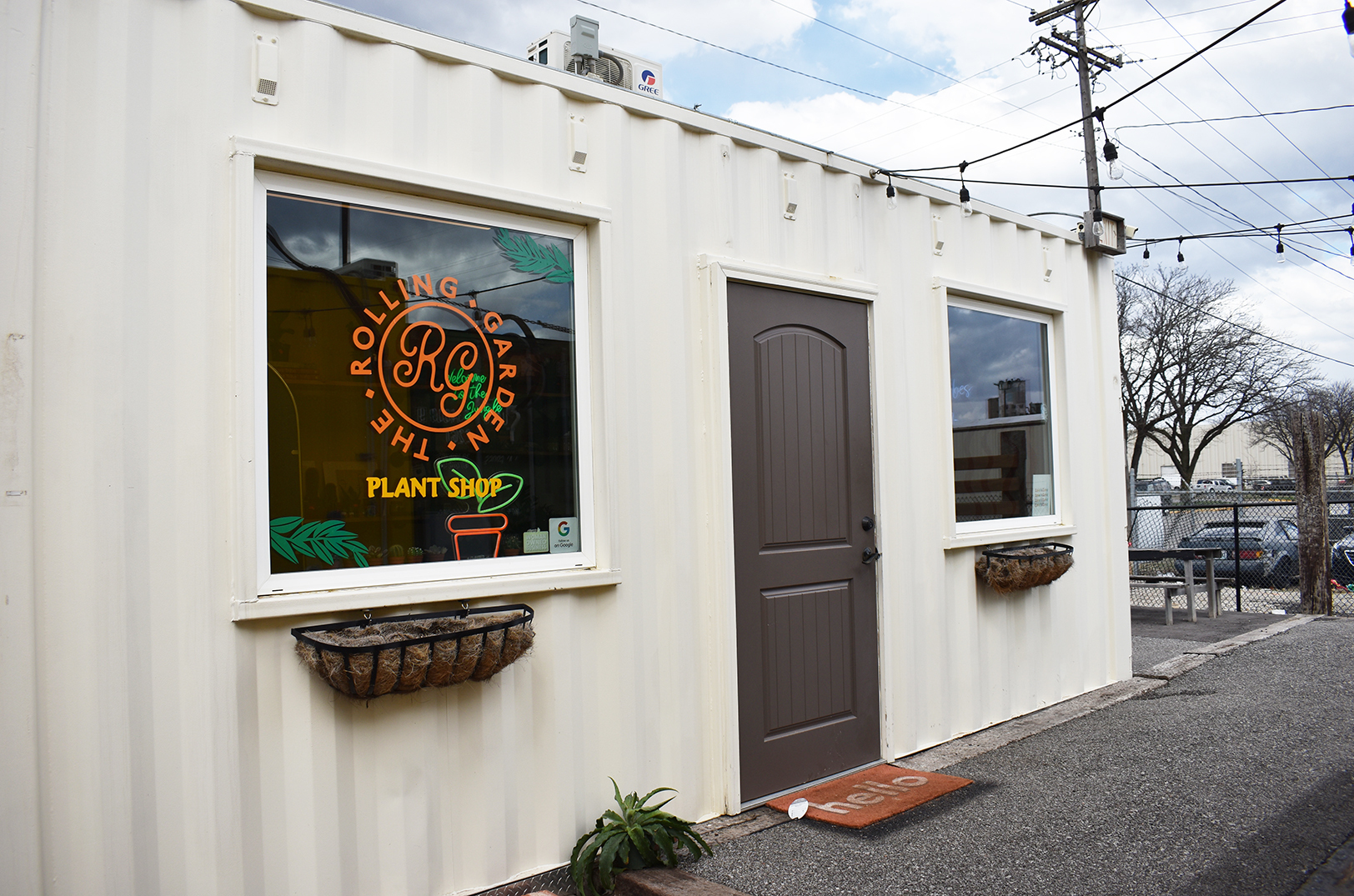 The Rolling Garden 01