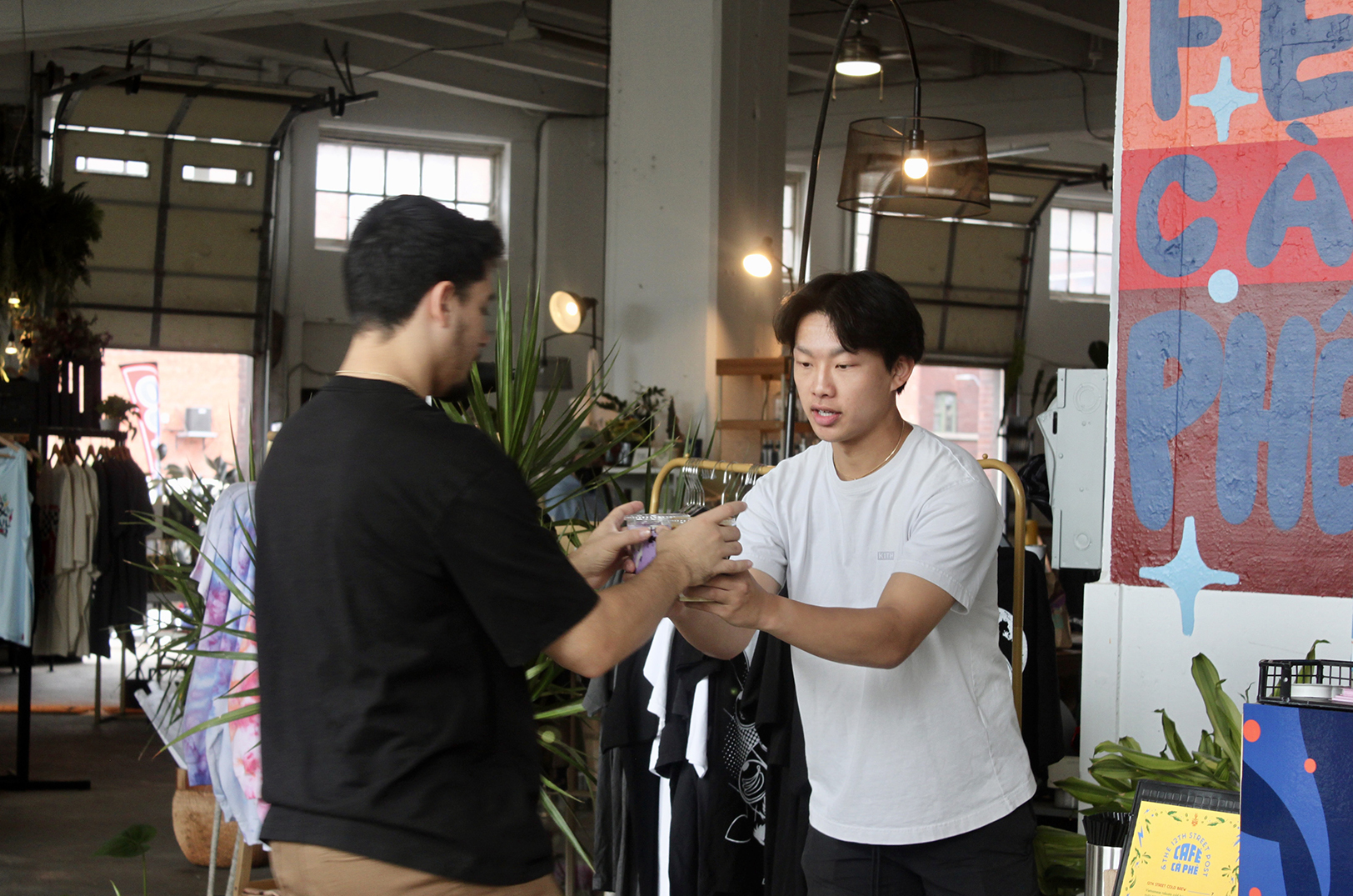 Cafe Cà Phê 12th Street Post 04