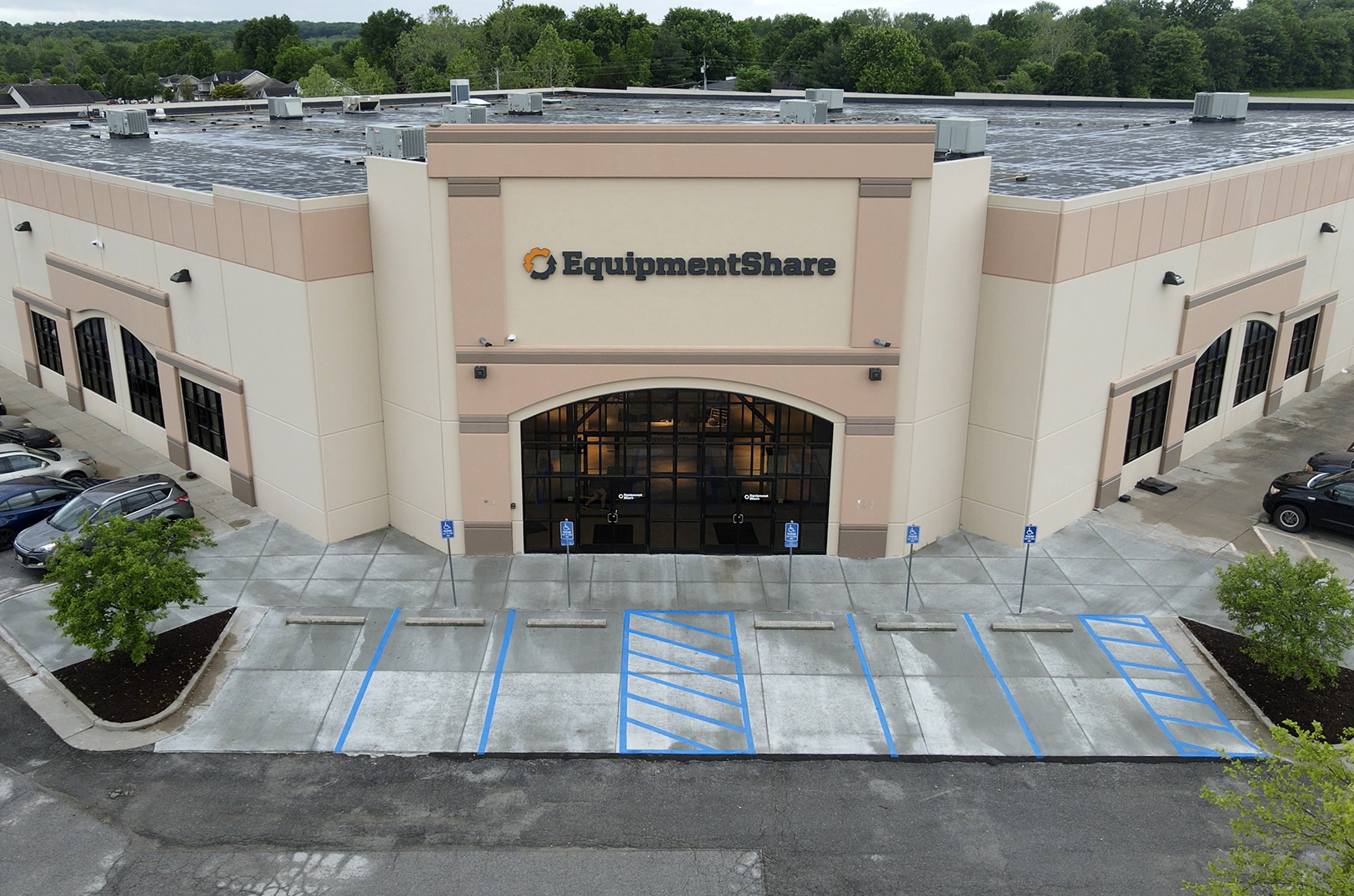 EquipmentShare headquarters in Columbia, Missouri; photos courtesy of EquipmentShare