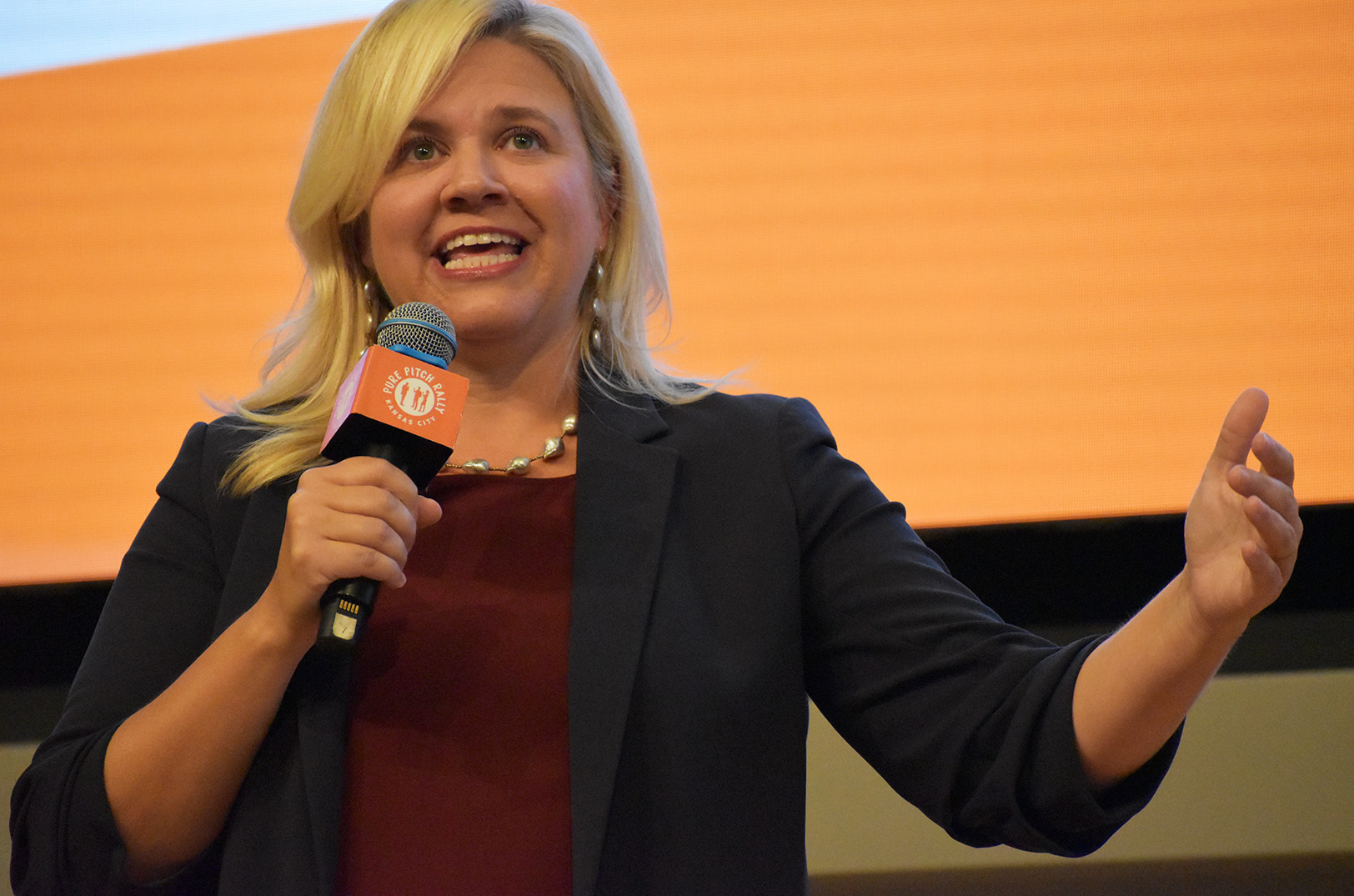 Ashley McClellan, MedCurate, pitches during the 2023 Pure Pitch Rally; photo by Taylor Wilmore, Startland News