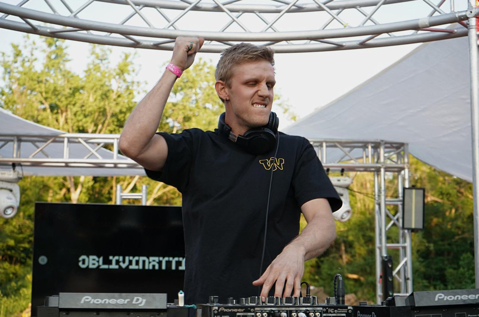 Tyler Jordan, Oblivinatti, Vibration Nation; Photo by Jay Williams