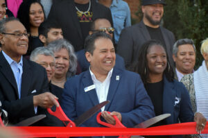 Minority Chamber tw 01