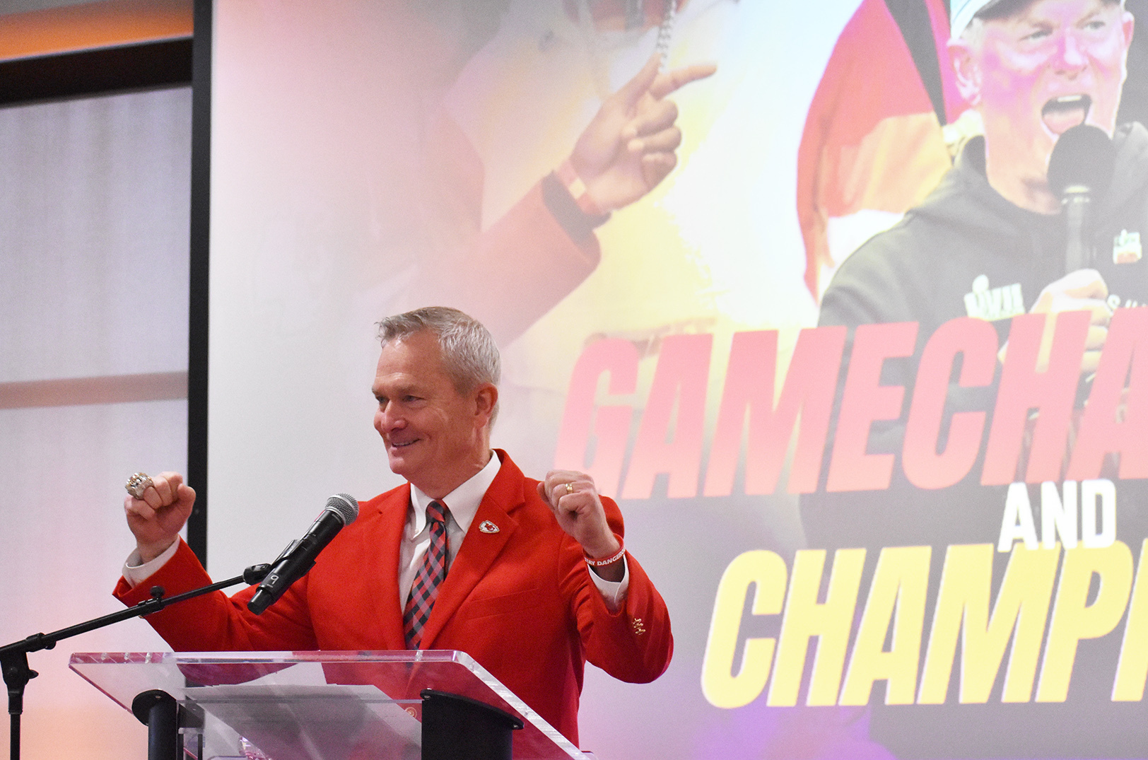 Mitch Holthus, Kansas City Chiefs, speaks during a NXTSTAGE cohort graduation event in Wichita; photo by Taylor Wilmore, Startland News