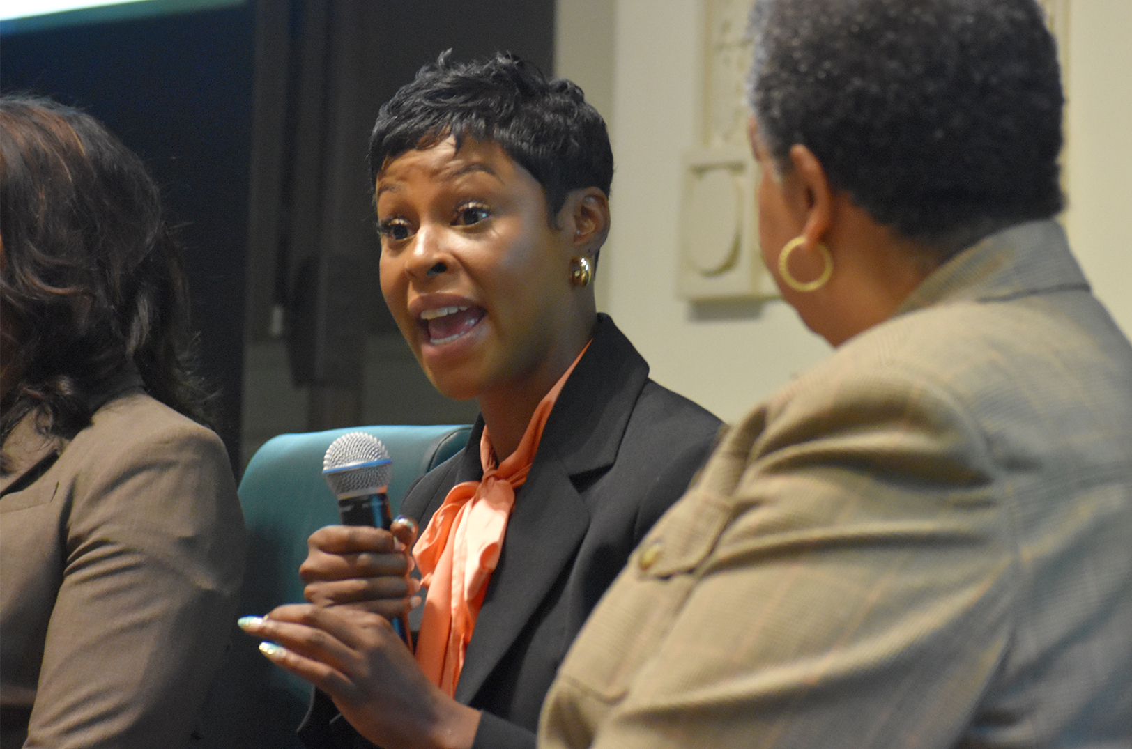 Melesa Johnson, Democratic candidate for Jackson County prosecutor, answers questions from moderator Dana Tippin Cutler, of James W. Tippin & Associates, during a candidate forum organized at Union Station by the Greater Kansas City Chamber of Commerce; photo by Taylor Wilmore, Startland News