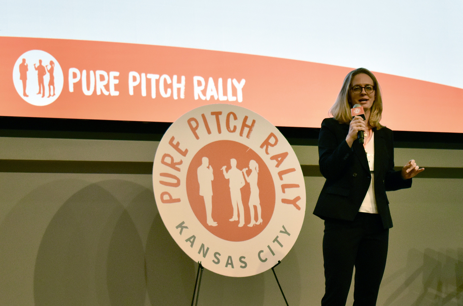 Pure Pitch Rally 2024 Partydip Angela Hein no 01