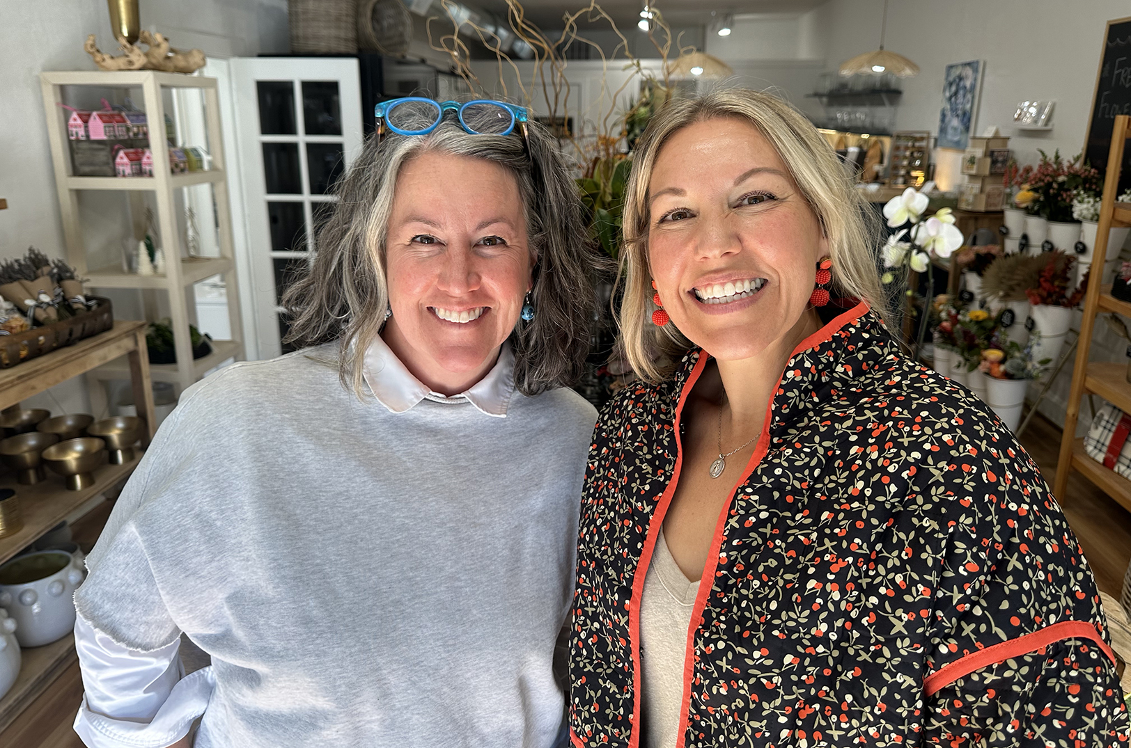 Leslie Beck, Blue Sky Art + Home, and Katherine (Brambl) Taylor, Bramble & Stem; photo by Joyce Smith