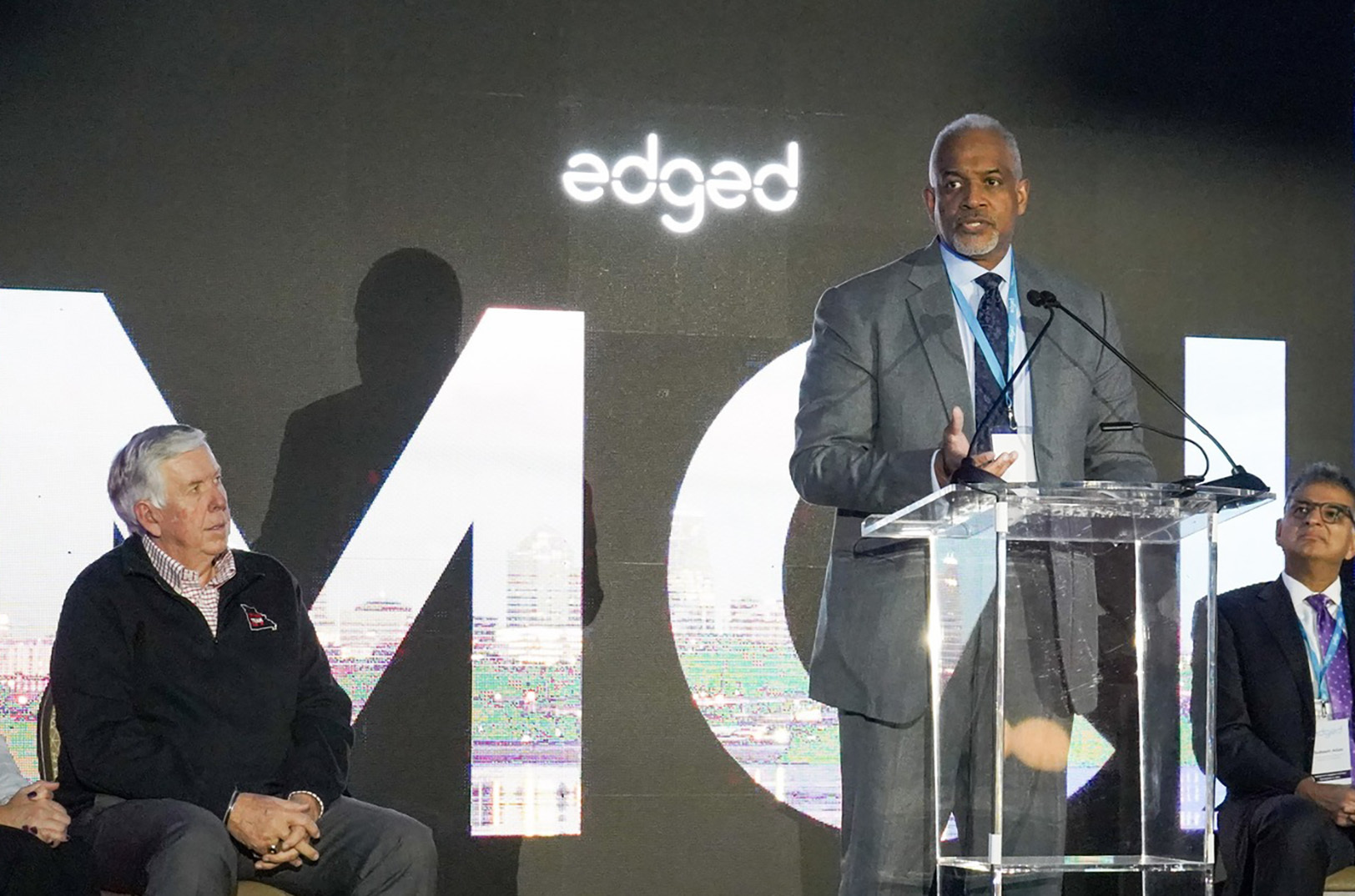 Tracey Lewis, Economic Development Corporation of Kansas City, Missouri, speaks during a ribbon cutting ceremony for Edged Kansas City; photo courtesy of EDCKC