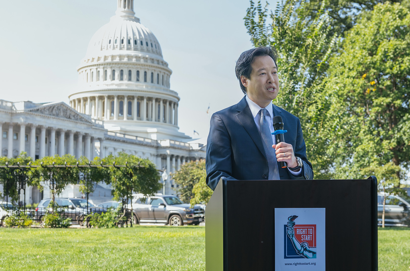 Victor Hwang, Right to Start, speaks in front of the U.S. Capitol; photo by The Art Hype, Dayo Kosoko