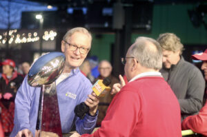 Chicken N Pickle Fox N Friends 04