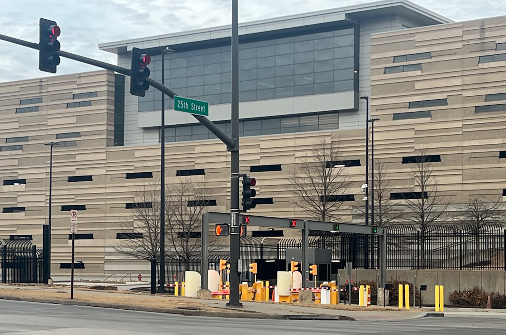 The Internal Revenue Service's processing center in Kansas City employs some of the region's 30,000-person federal workforce; photo by Suzanne King, The Kansas City Beacon
