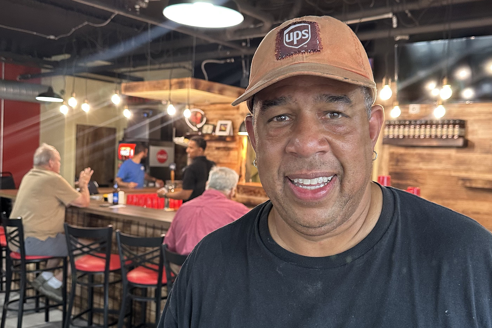 Wardell Hooks Jr., Off the Hook BBQ; photo by Joyce Smith