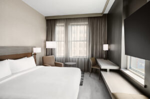 AC Hotel Kansas City King High Corner