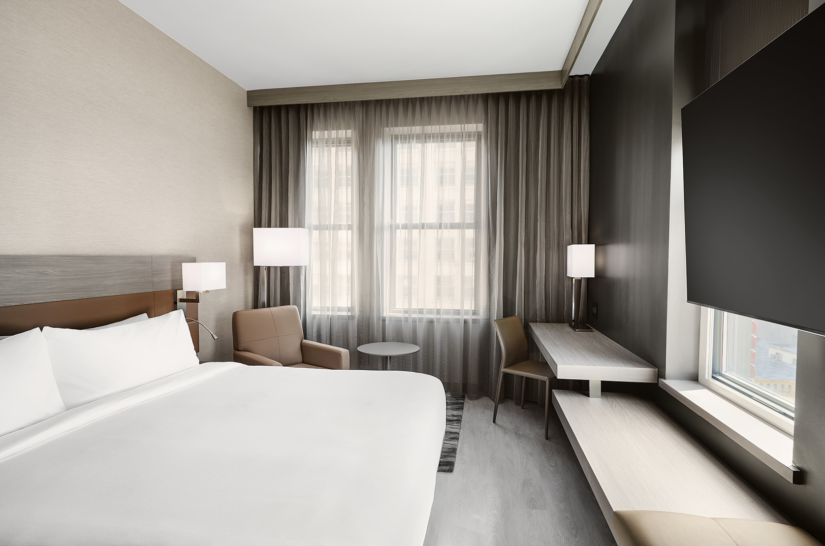 AC Hotel Kansas City King High Corner