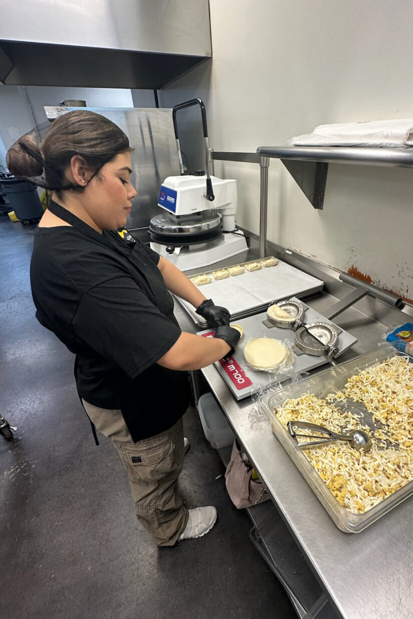 Pan Caliente Rocio Ortiz manager