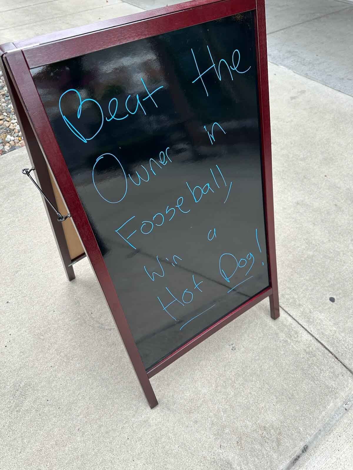 Ding Dong hot dog 04