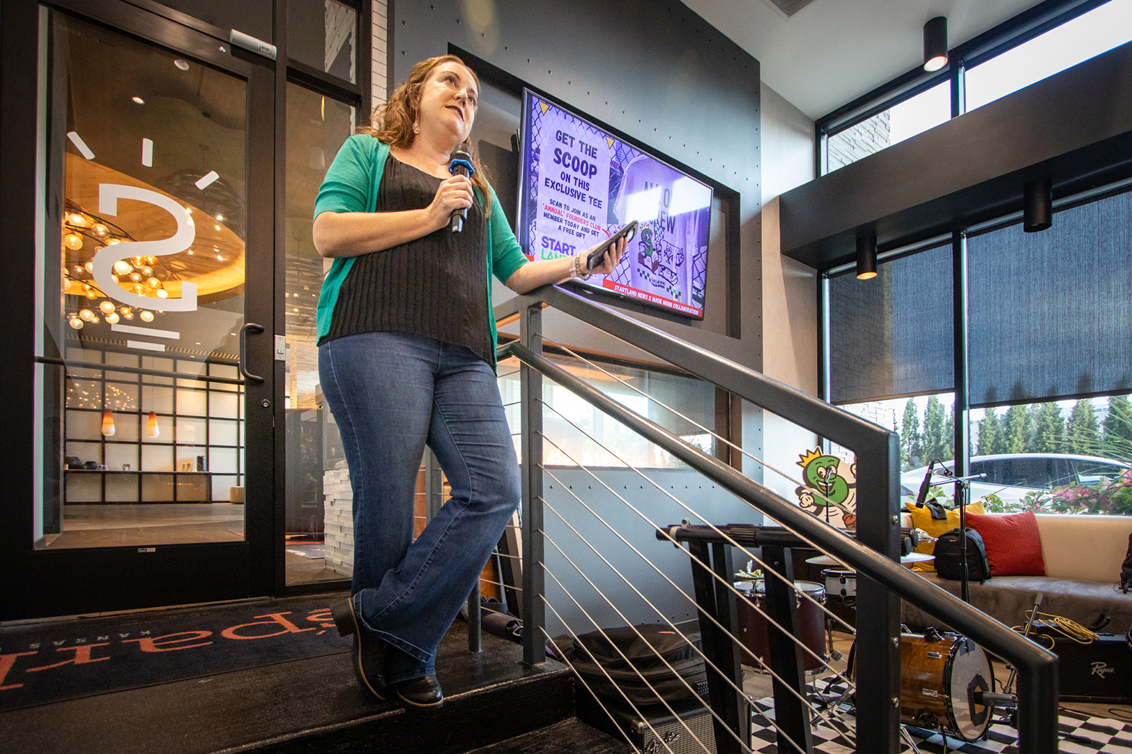 Scrawl25 Startup Crawl HE 06