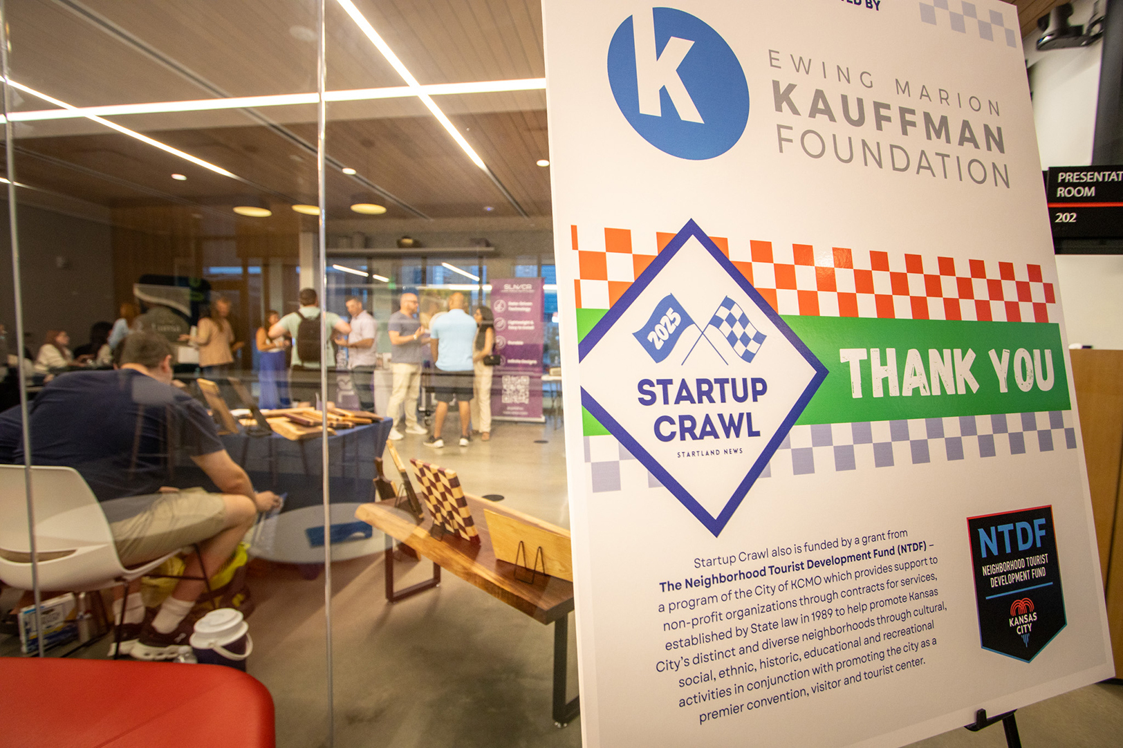 Scrawl25 Startup Crawl HE 16