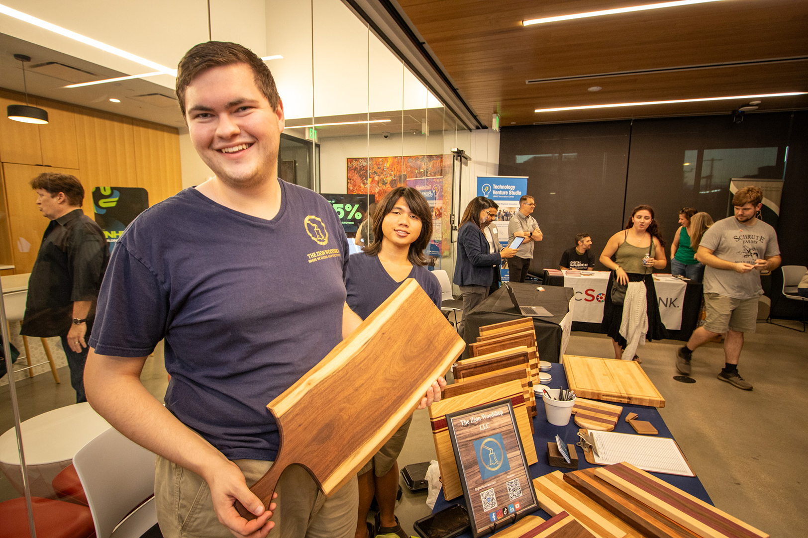 Scrawl25 Startup Crawl HE 17