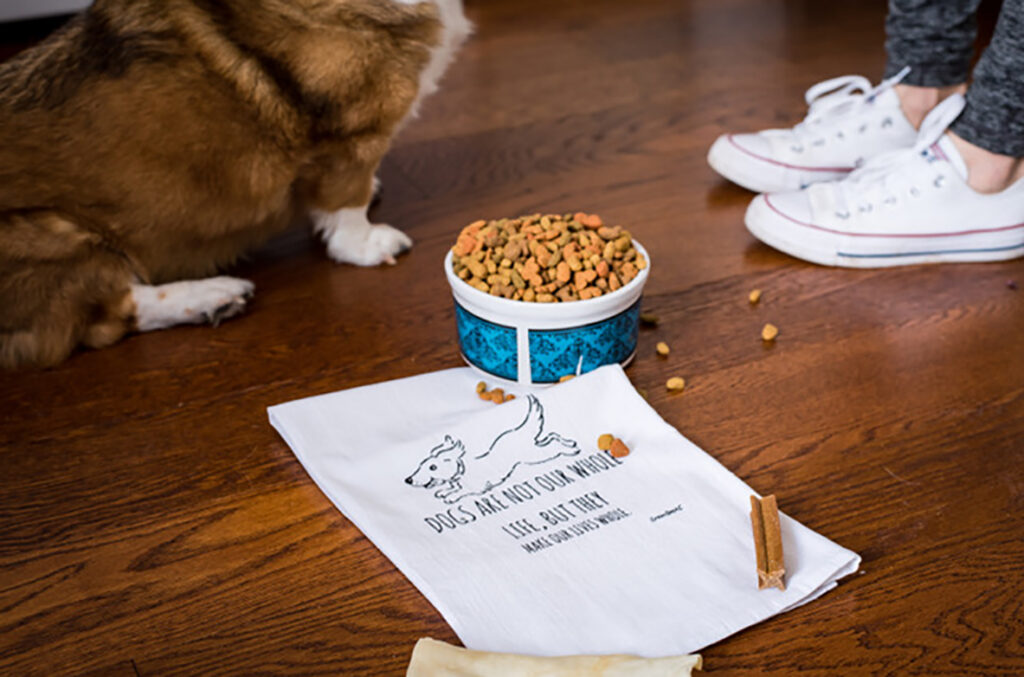 Green Bee Tea Towels