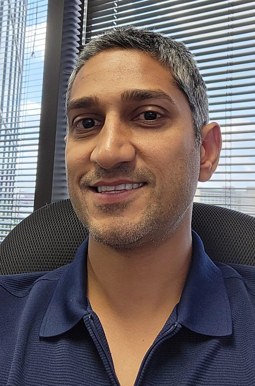 Menufy Ashishh, Desai