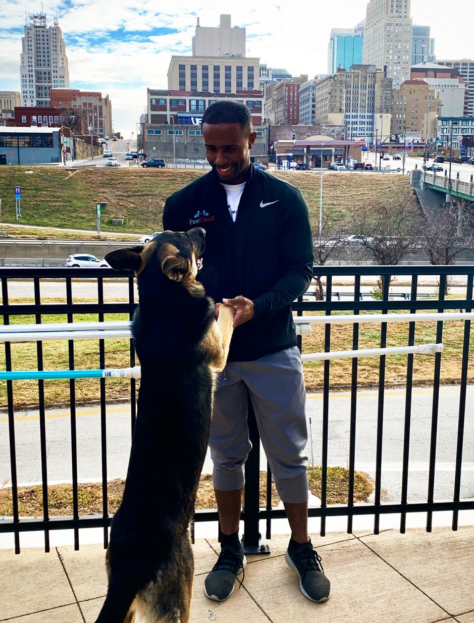 Kwinton Scarbrough, PawConX