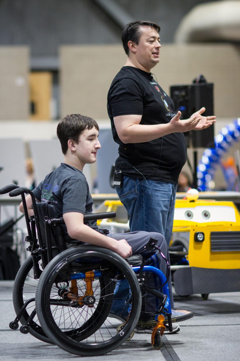 Reese Davis and Lon Davis, Walkin and Rollin