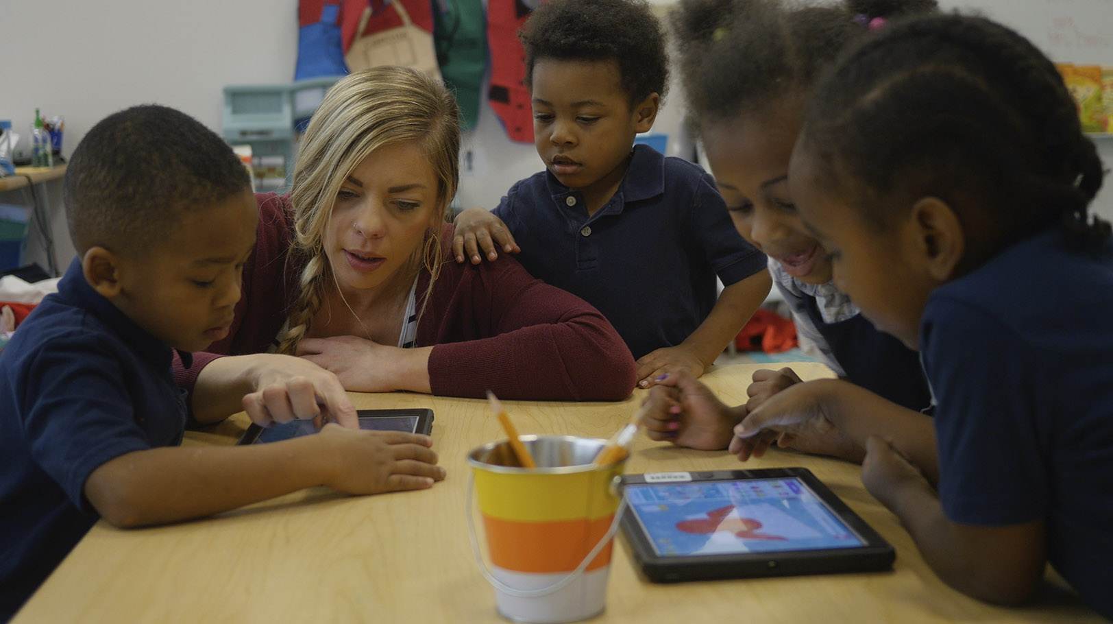 Students at Academy for Integrated Arts interacting with Makers Empire, 2019-2020 K12 Fellowship